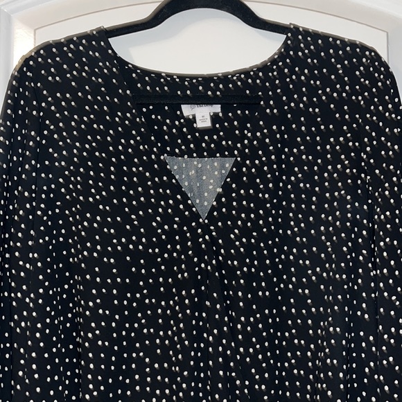 Polka Dot wrap blouse - Picture 4 of 7
